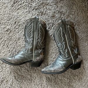 Silver Star Vintage Cowgirl Boots 7.5